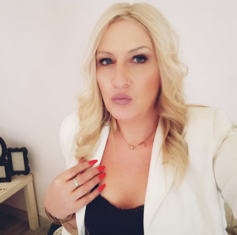 Η Βανέσα Βενέτη είναι μια τρανς γυναίκα που έχει δυο σημαντικούς στόχους και μπορείς να βοηθήσεις κι εσύ